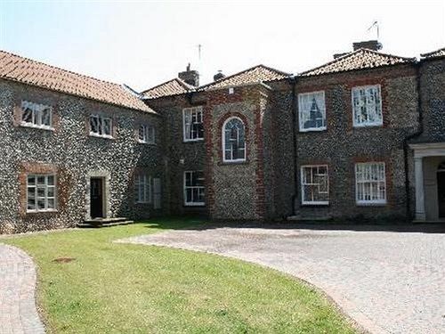 Stable Court Hotel Holt  Luaran gambar